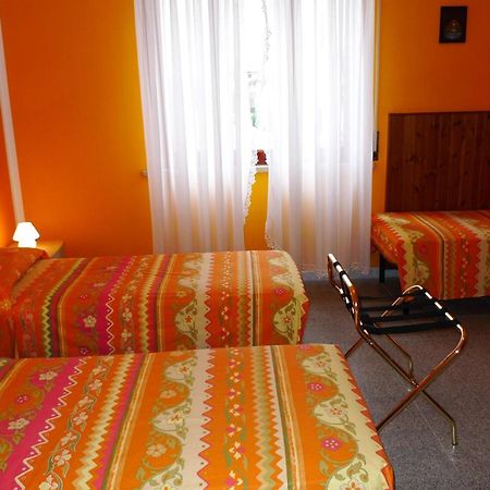 Albergo Simonati Povegliano Veronese ภายนอก รูปภาพ