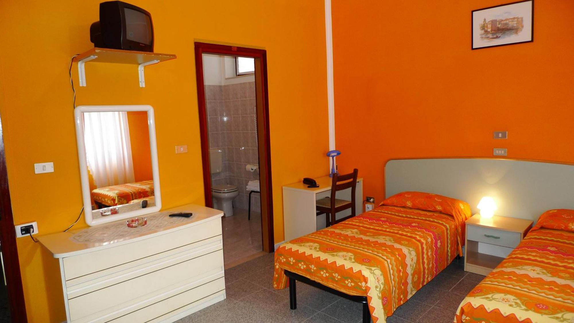 Albergo Simonati Povegliano Veronese ภายนอก รูปภาพ