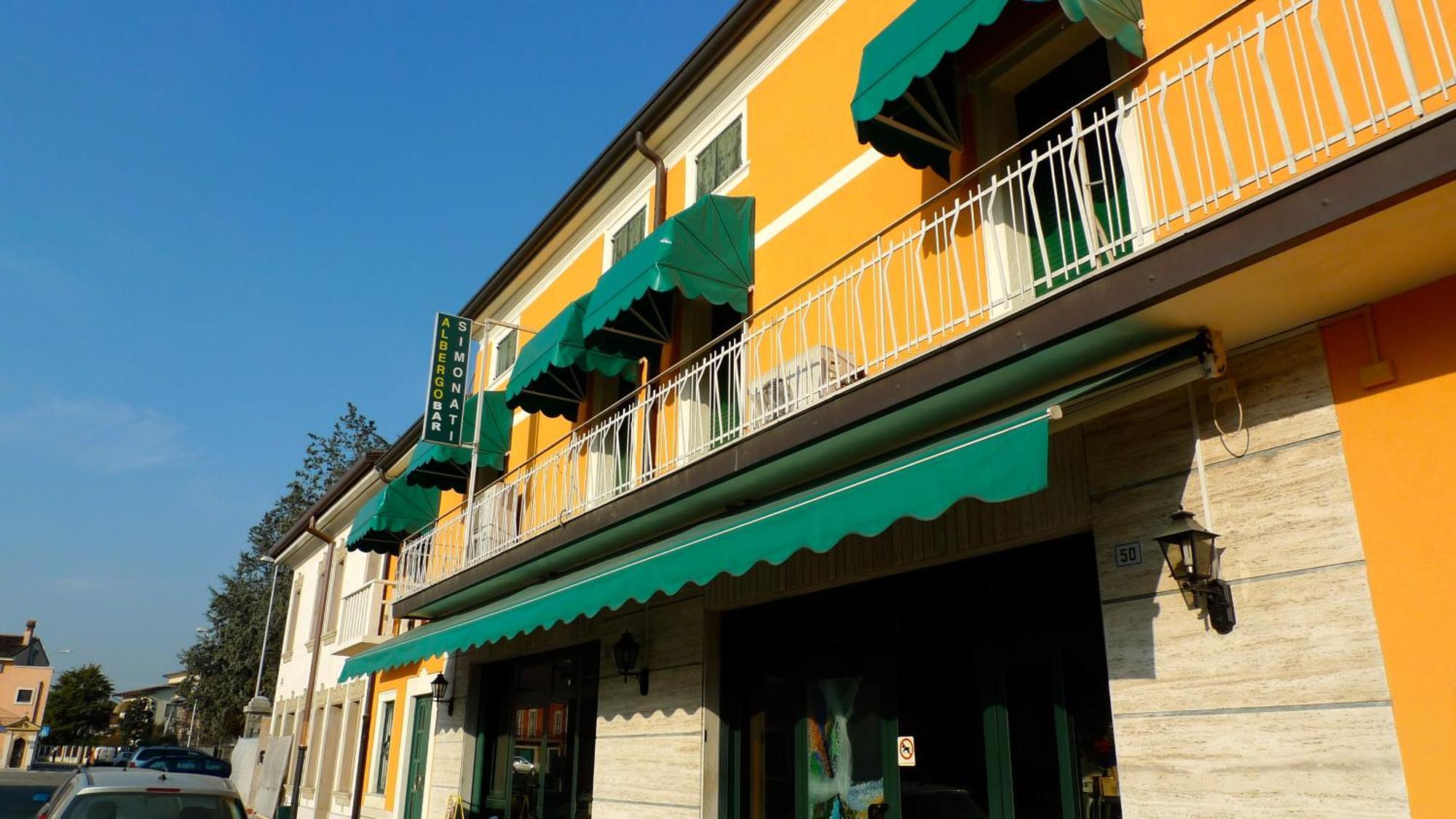 Albergo Simonati Povegliano Veronese ภายนอก รูปภาพ